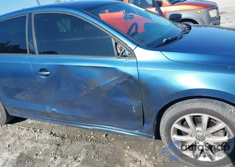 2015 Volkswagen Jetta 1.8T Se from USA, damaged, VIN 3VWD17AJ6FM262056